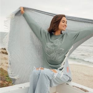 POST SURF collective sweatshirt size medium NEW